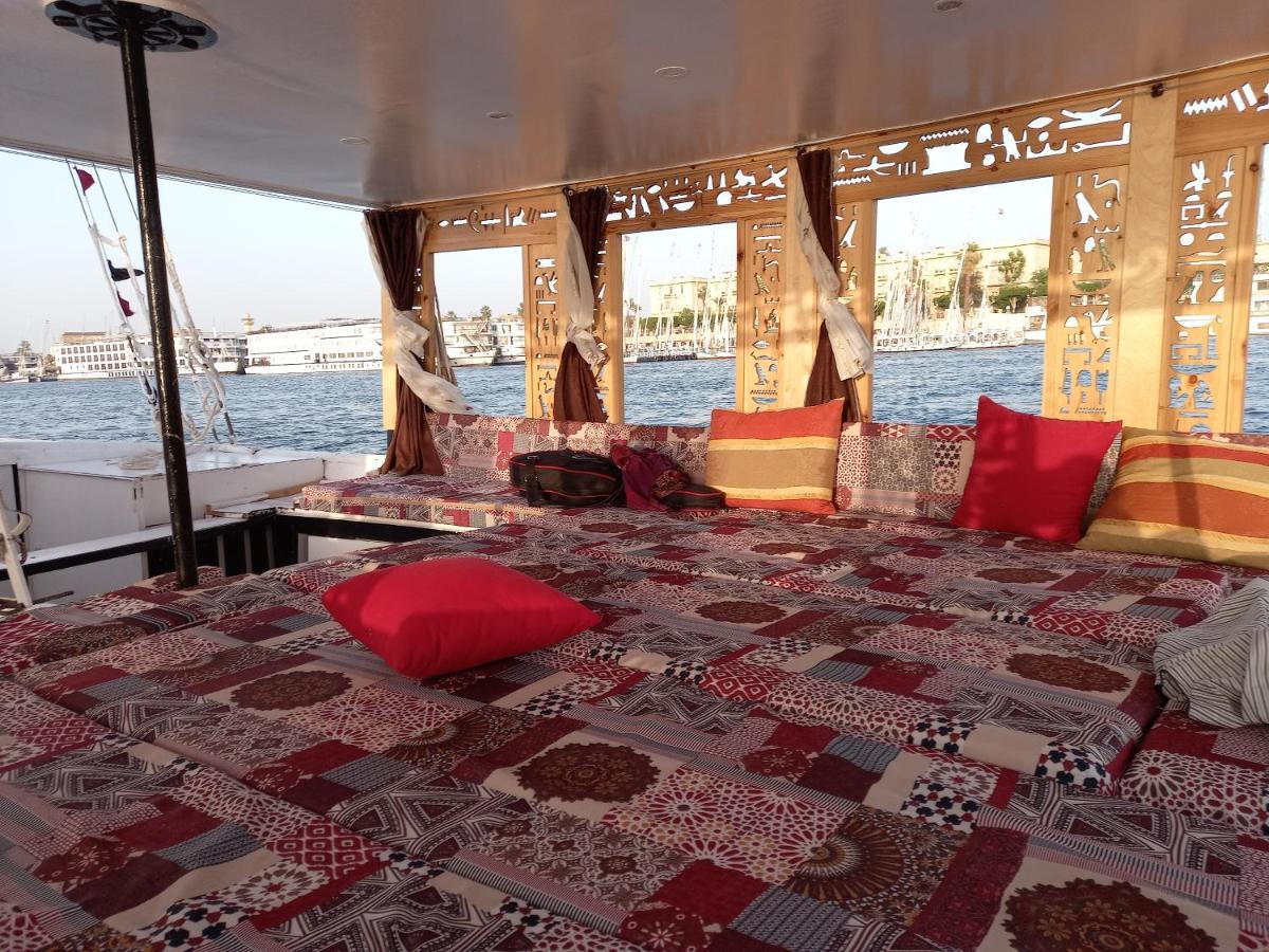 Nile Sunrise Felucca Boat Private Rental Luksor Dış mekan fotoğraf