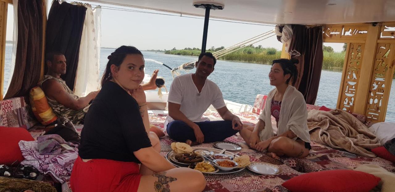 Nile Sunrise Felucca Boat Private Rental Luksor Dış mekan fotoğraf